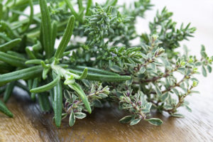 kuss-essentials-Rosemary-Thyme
