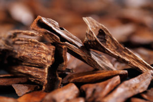 kuss-essentials-Sandalwood kuss-essentials-Sandalwood